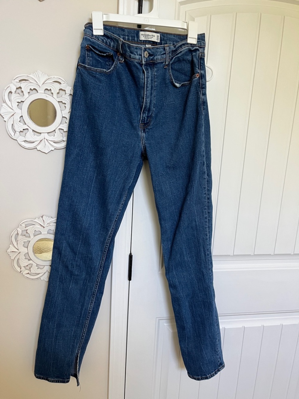 Abercrombie & Fitch '90s Slim Straight Ultra High Rise Jeans - curve love